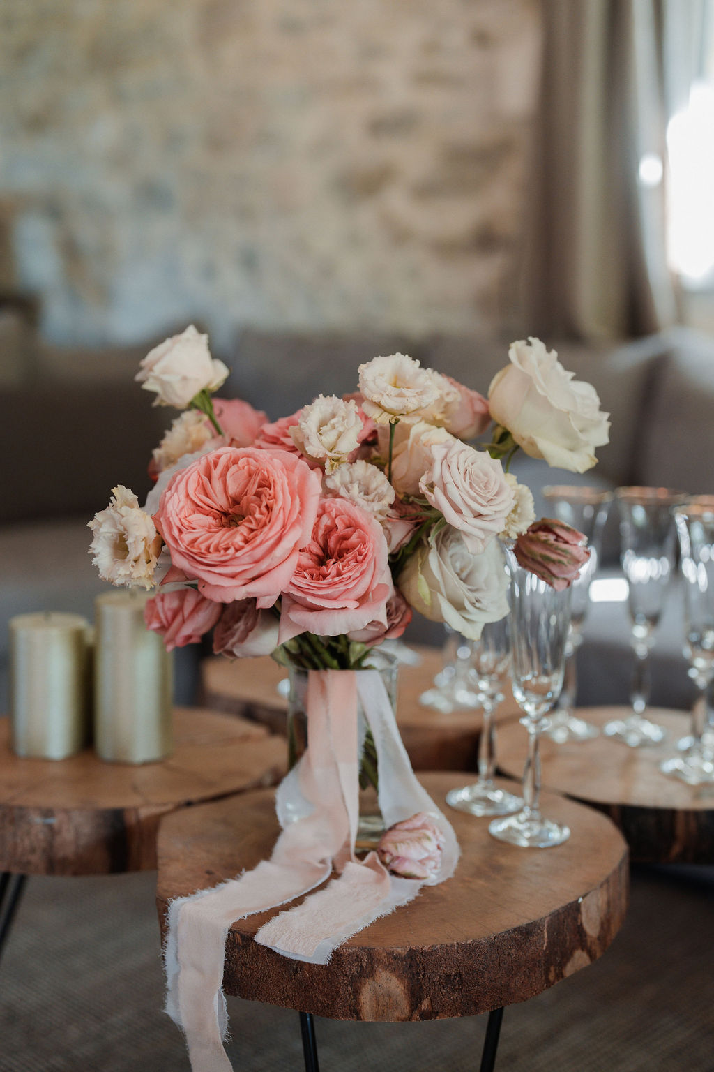 menthe-sauvage-fleuriste-mariage-provence-domaine-de-valbonne-design-floral-luxe-coloré (9)