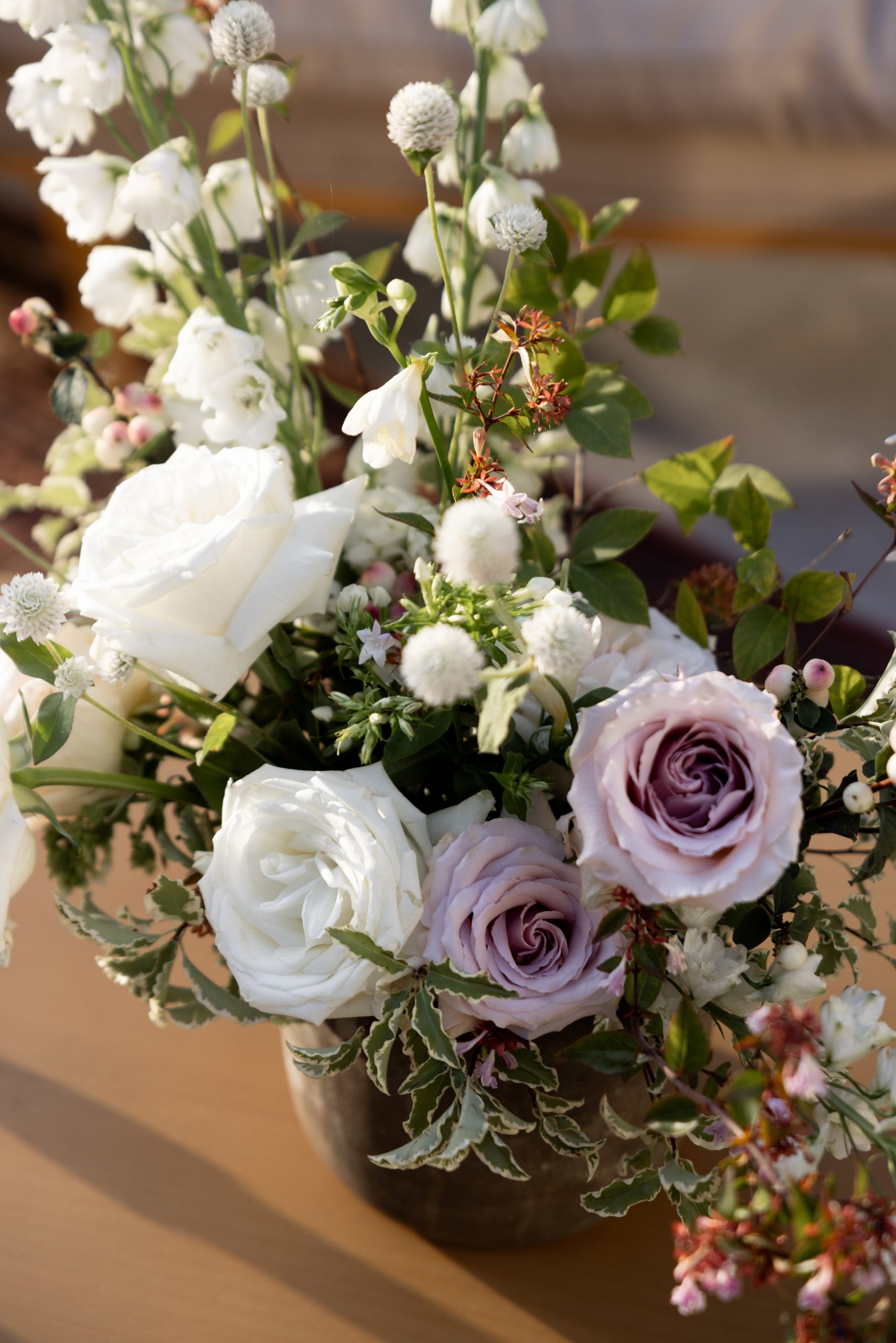 Menthe Sauvage Fleuriste Mariage Lyon Bourgogne Abbaye De Maiziere Luxury Wedding Burgundy (23)