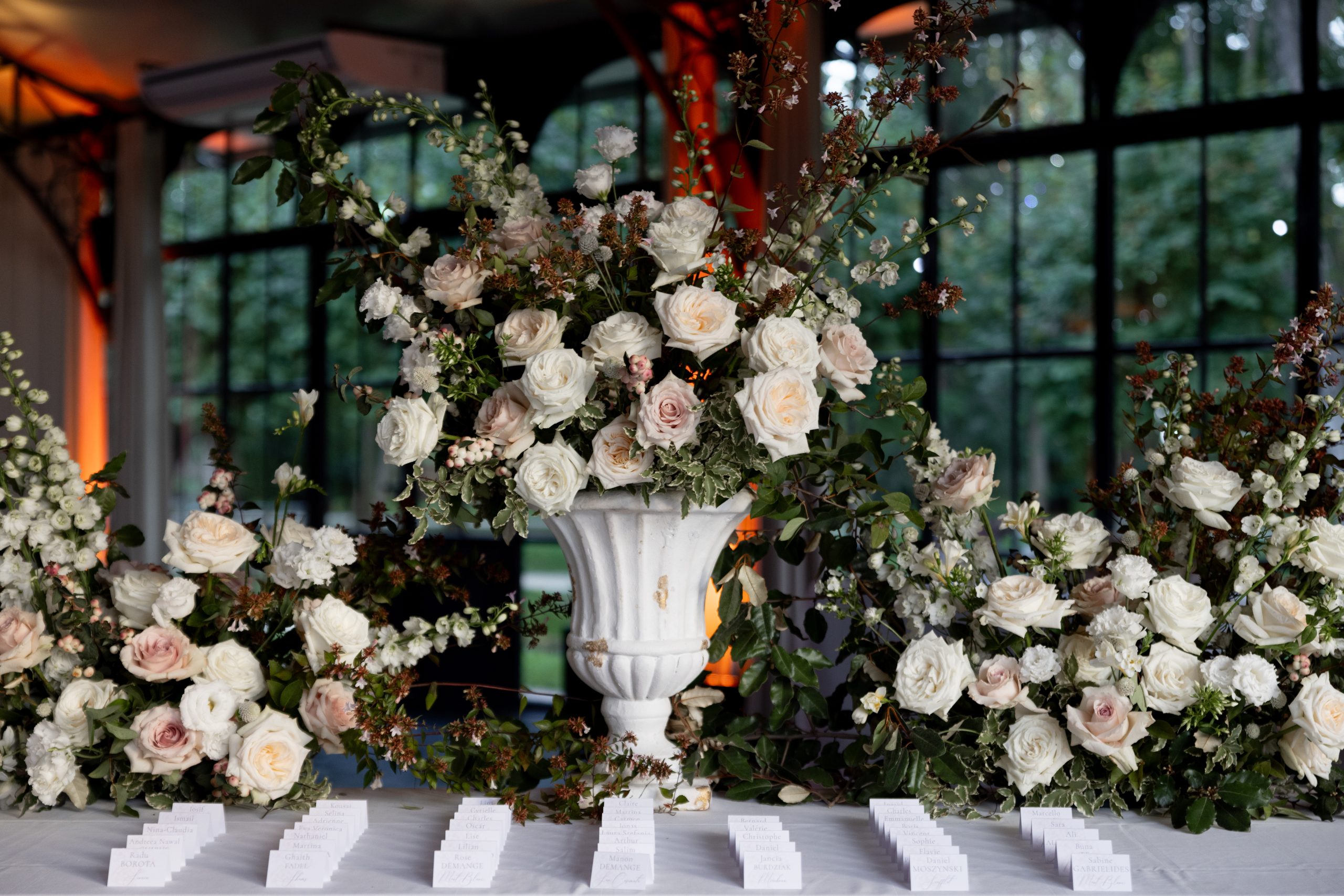 Menthe Sauvage Fleuriste Mariage Lyon Bourgogne Abbaye De Maiziere Luxury Wedding Burgundy (27)