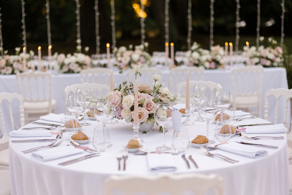 menthe-sauvage-fleuriste-mariage-provence-bourgogne- chateau-des-barrenques-pastel-wedding-luxury(44)