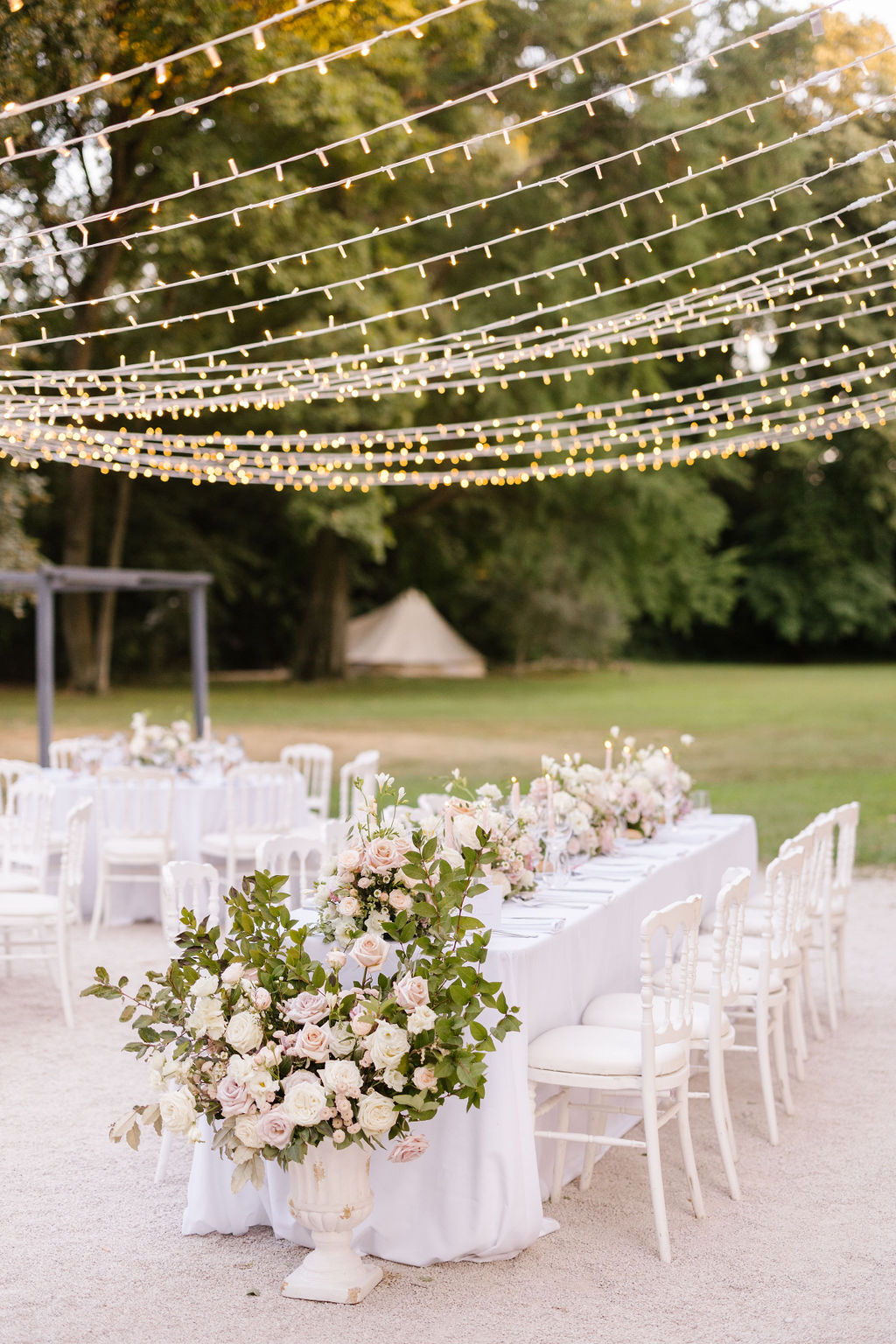 menthe-sauvage-fleuriste-mariage-provence-bourgogne- chateau-des-barrenques-pastel-wedding-luxury(48)