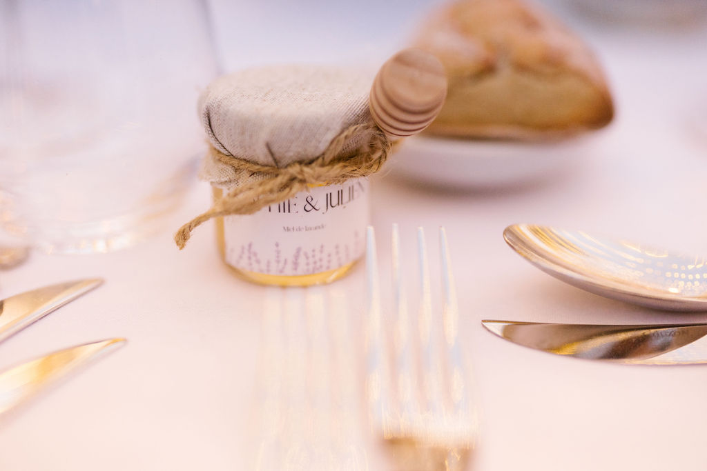 menthe-sauvage-fleuriste-mariage-provence-bourgogne- chateau-des-barrenques-pastel-wedding-luxury(51)
