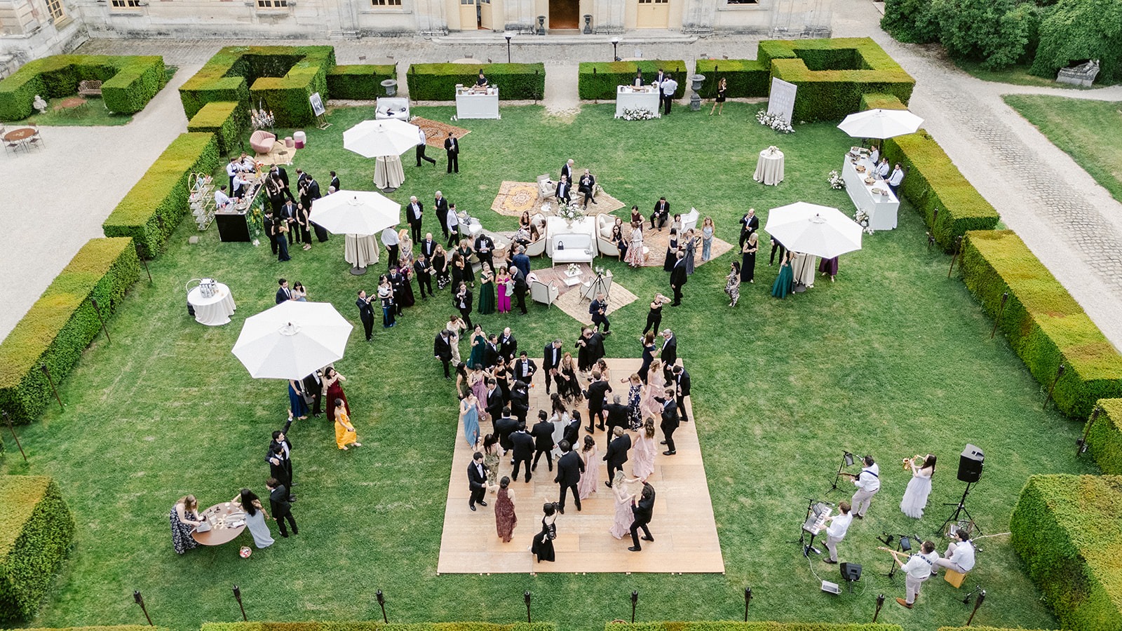 Vivian & Matthew&rsquo;s Wedding Chateau Vallery